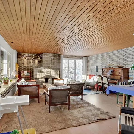 Tatil Evi 2 Bedroom Pet Friendly In