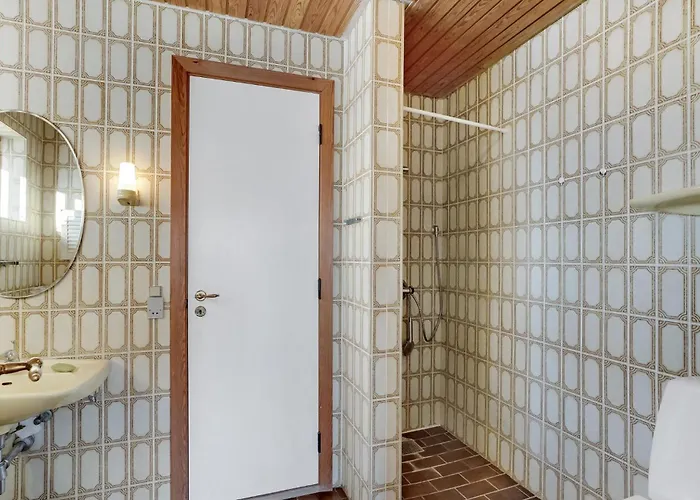 Semesterbostad 2 Bedroom Pet Friendly In *